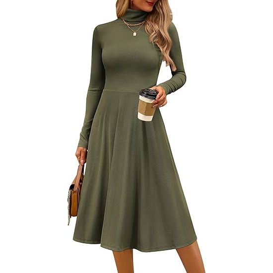 Women's long-sleeved knitted turtleneck dress